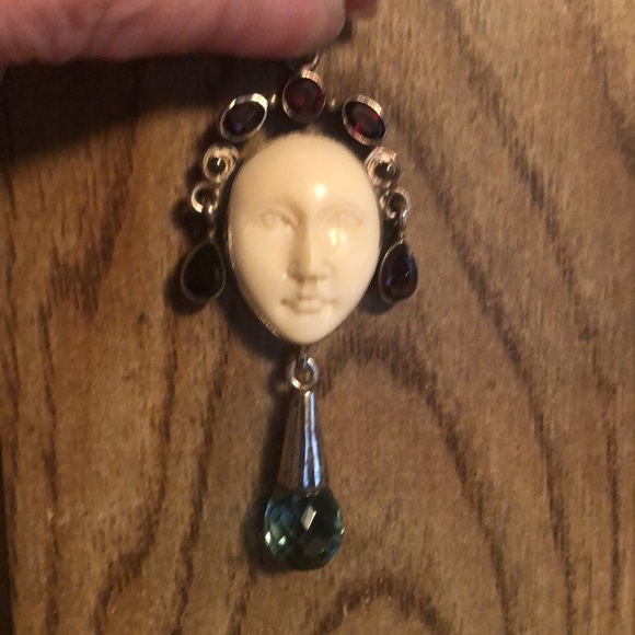 Absolutely Gorgeous Sterling Silver & Ruby & Moonstone Pendant - Picture 5 of 17